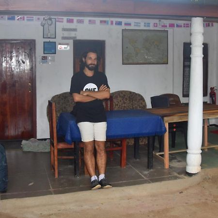 Meera Homestay & Guest House Anuradhapura Eksteriør bilde