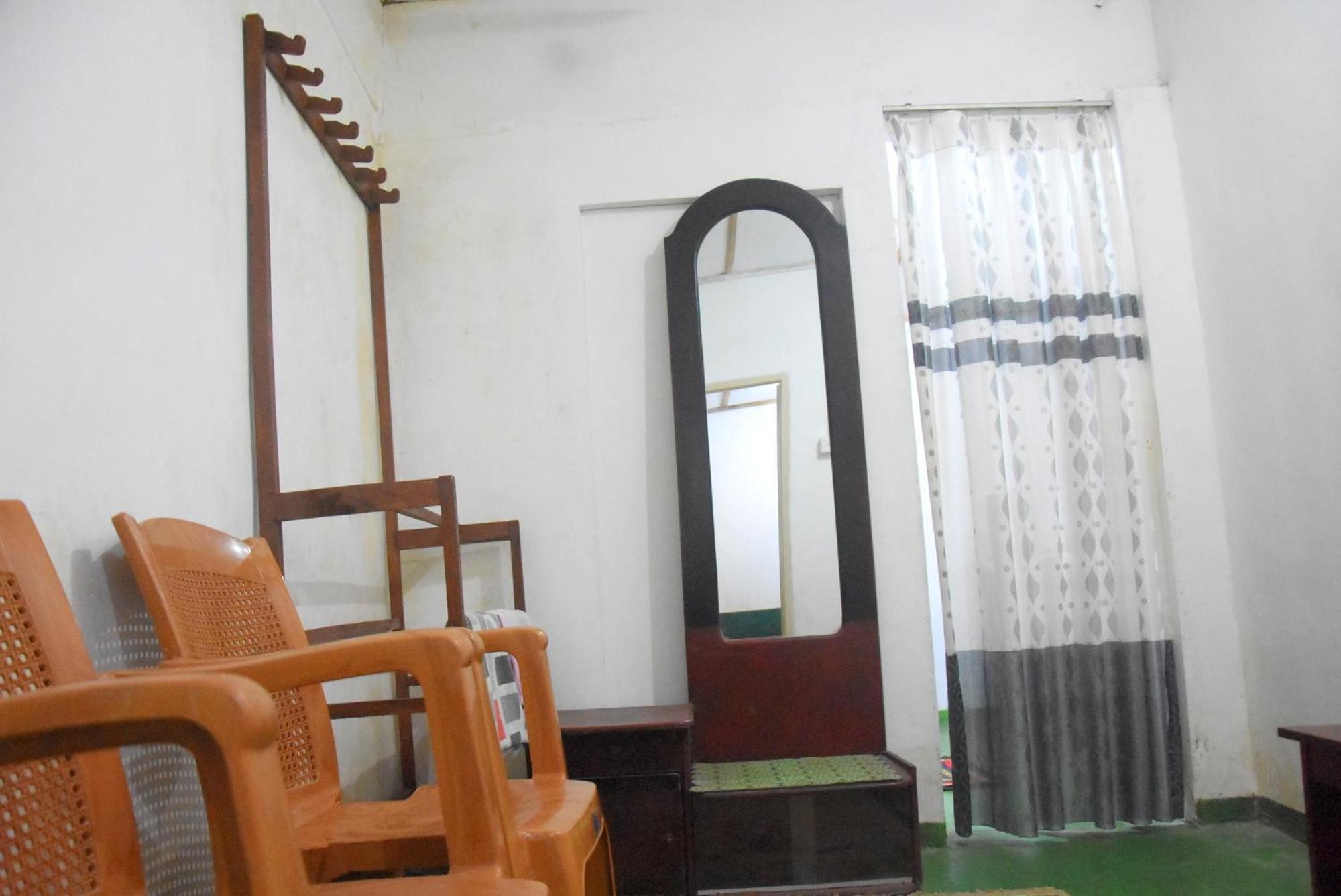 Meera Homestay & Guest House Anuradhapura Eksteriør bilde