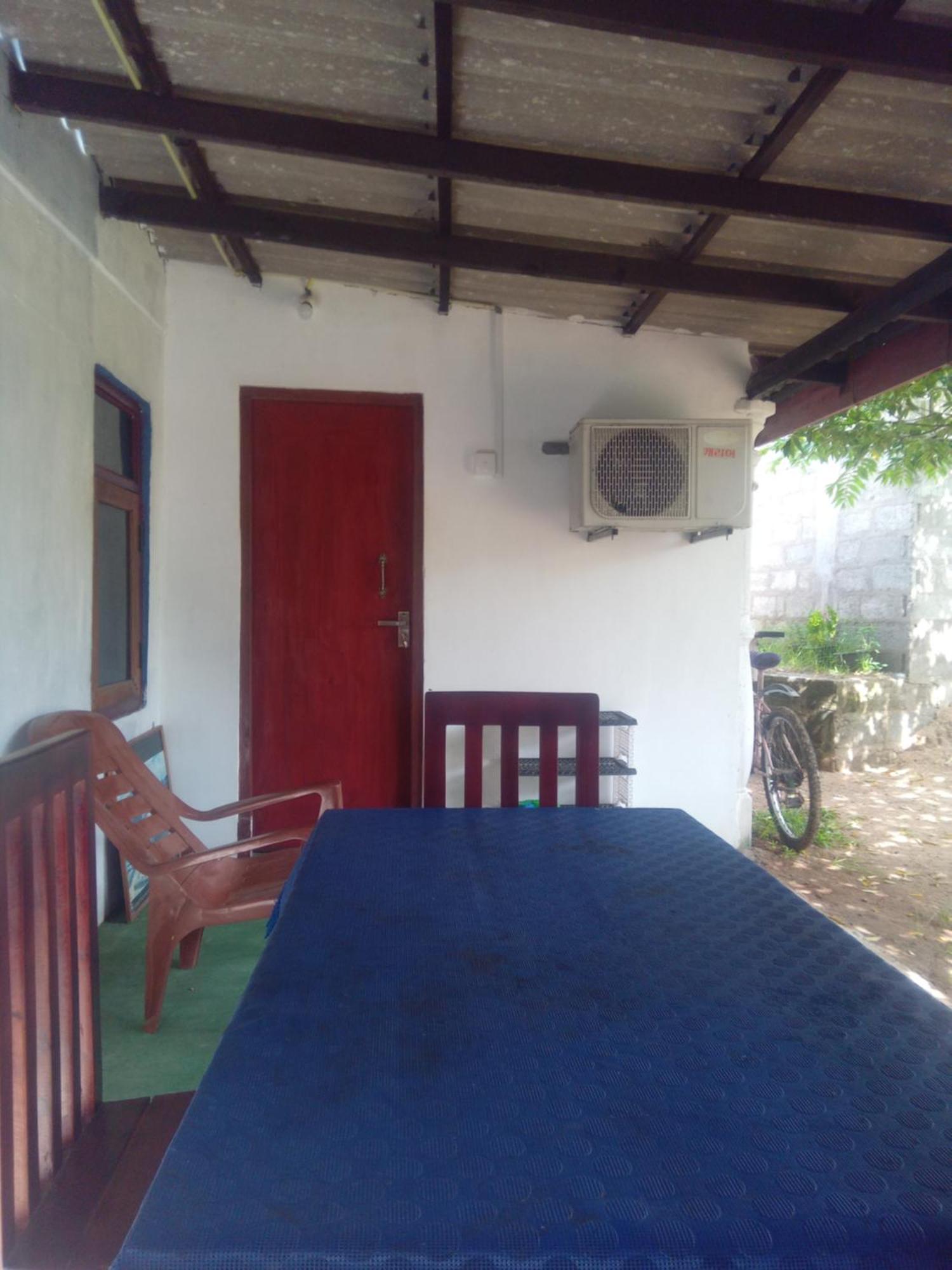 Meera Homestay & Guest House Anuradhapura Eksteriør bilde