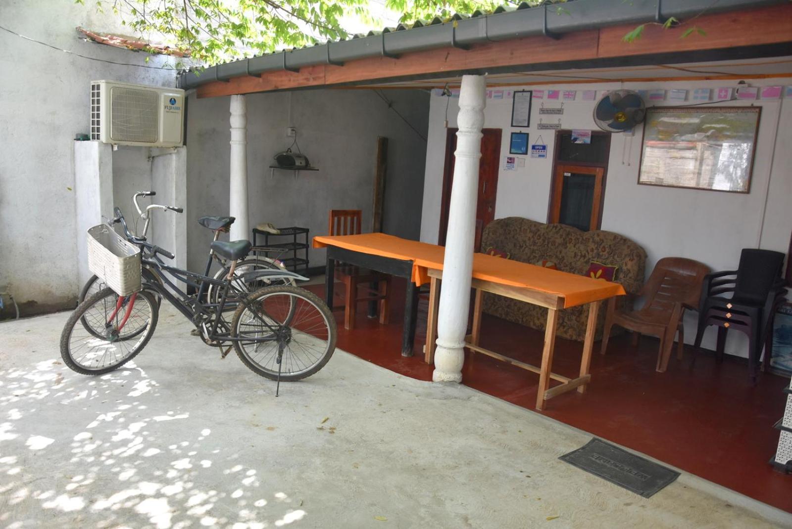 Meera Homestay & Guest House Anuradhapura Eksteriør bilde