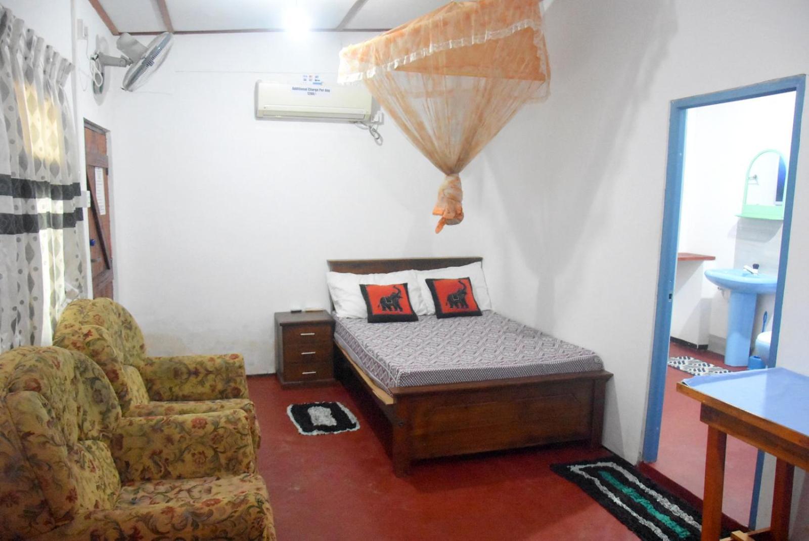 Meera Homestay & Guest House Anuradhapura Eksteriør bilde