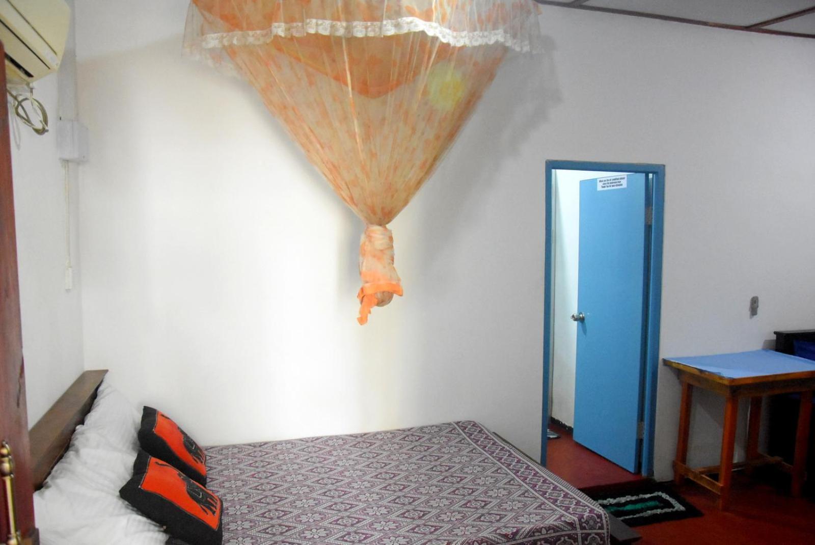 Meera Homestay & Guest House Anuradhapura Eksteriør bilde