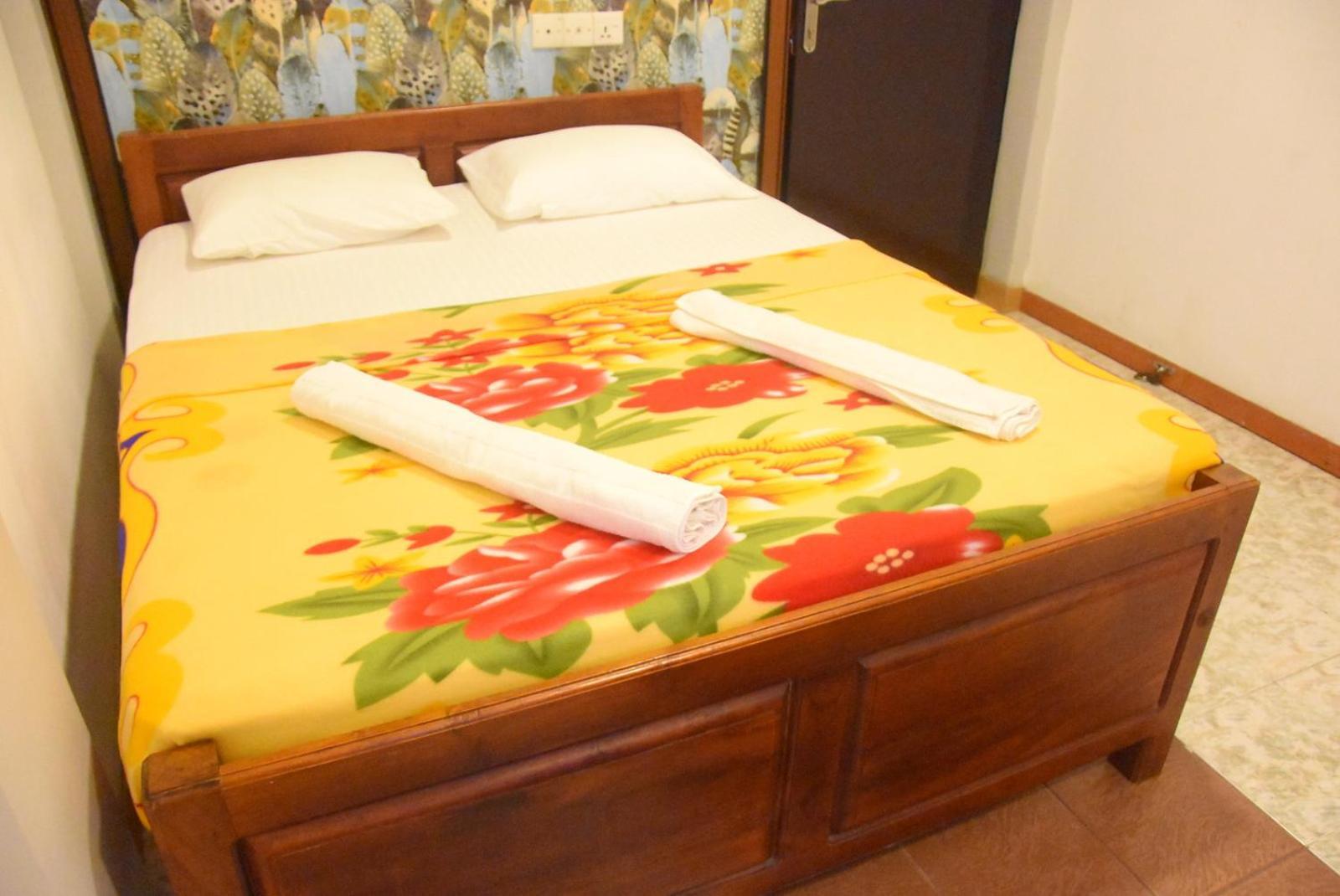Meera Homestay & Guest House Anuradhapura Eksteriør bilde